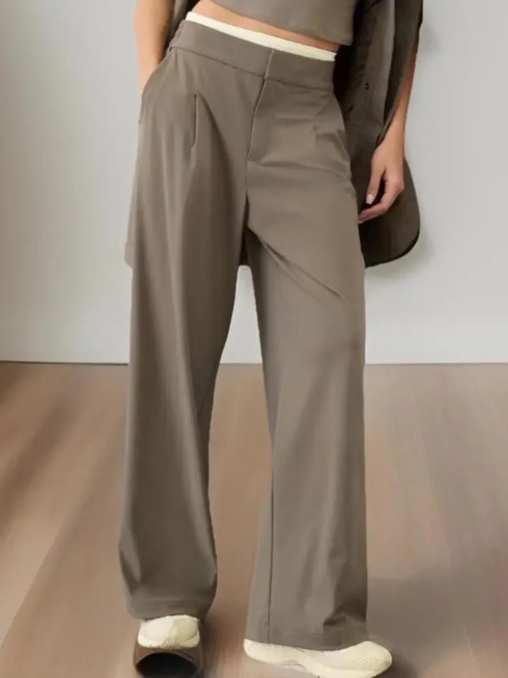 NWT Athleta Pinnacle Trouser - High Rise - Wide Leg - Picture 10 of 12
